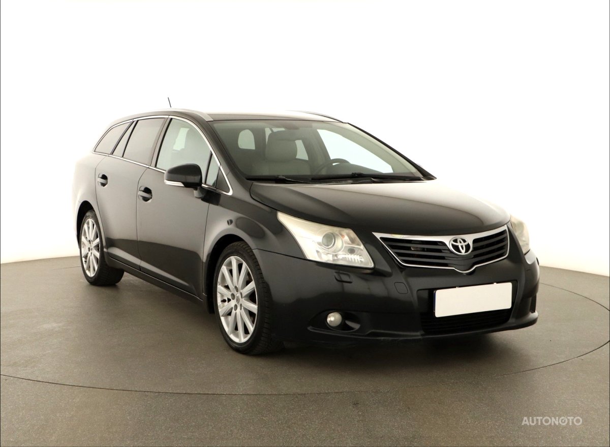 Toyota Avensis, 2009 - celkový pohled