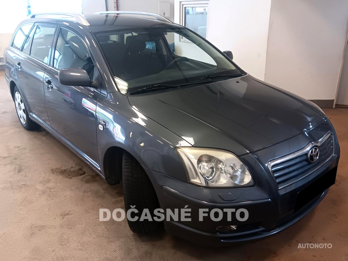 Toyota Avensis, 2006 - celkový pohled