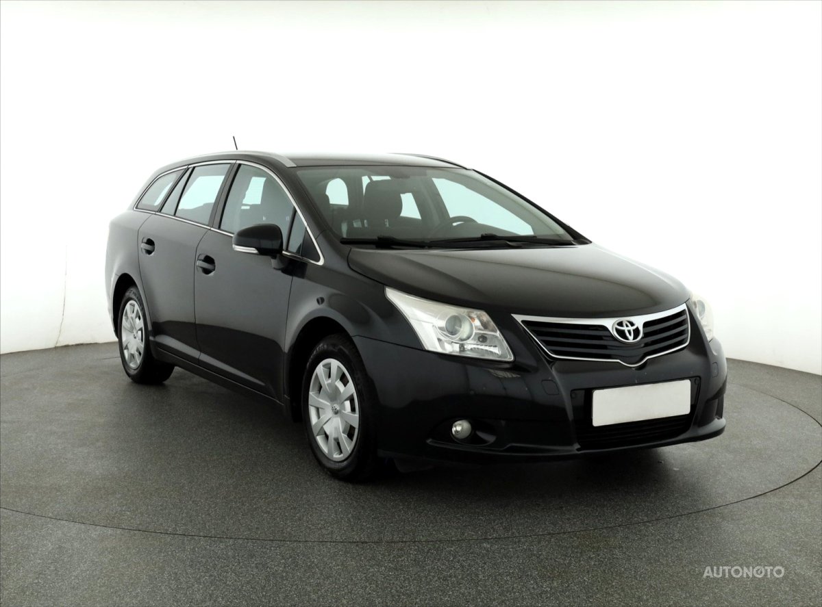 Toyota Avensis, 2009 - celkový pohled