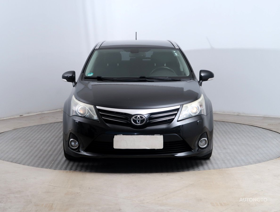 Toyota Avensis, 2013 - pohled č. 2