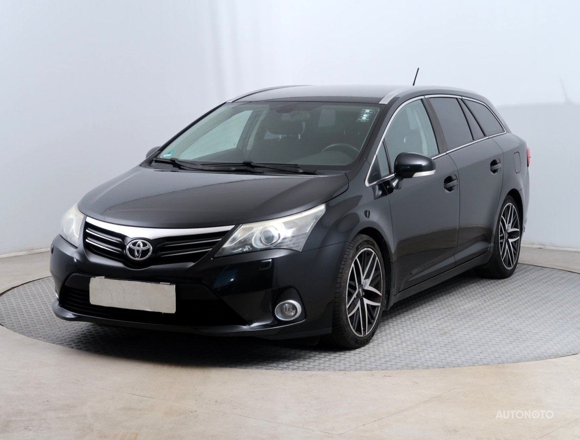Toyota Avensis, 2013 - pohled č. 3