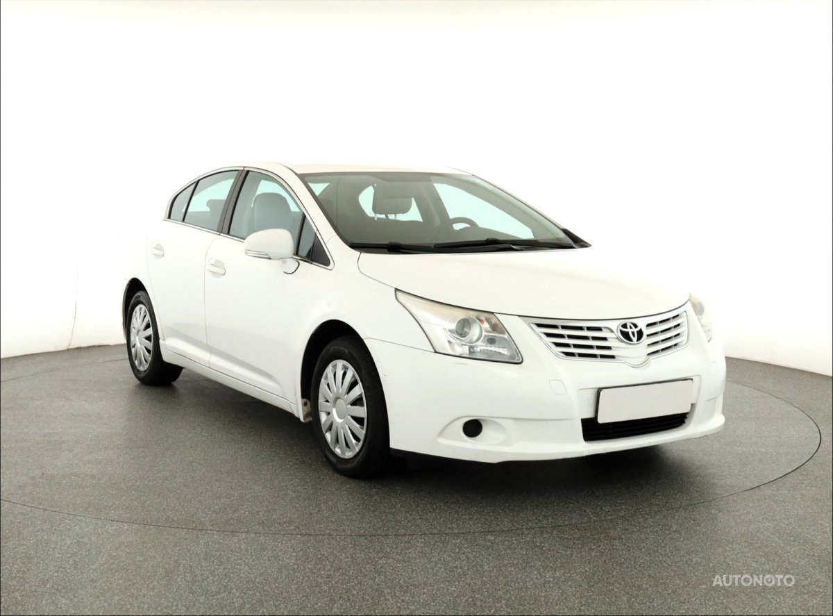 Toyota Avensis, 2009 - celkový pohled