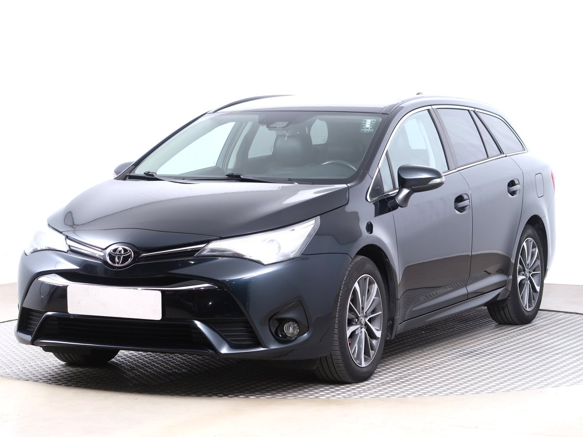 Toyota Avensis, 2016 - pohled č. 3