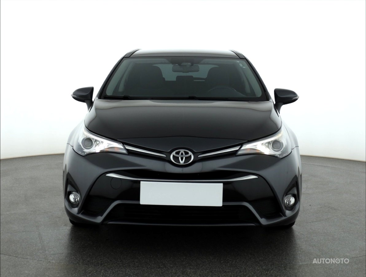 Toyota Avensis, 2018 - pohled č. 2