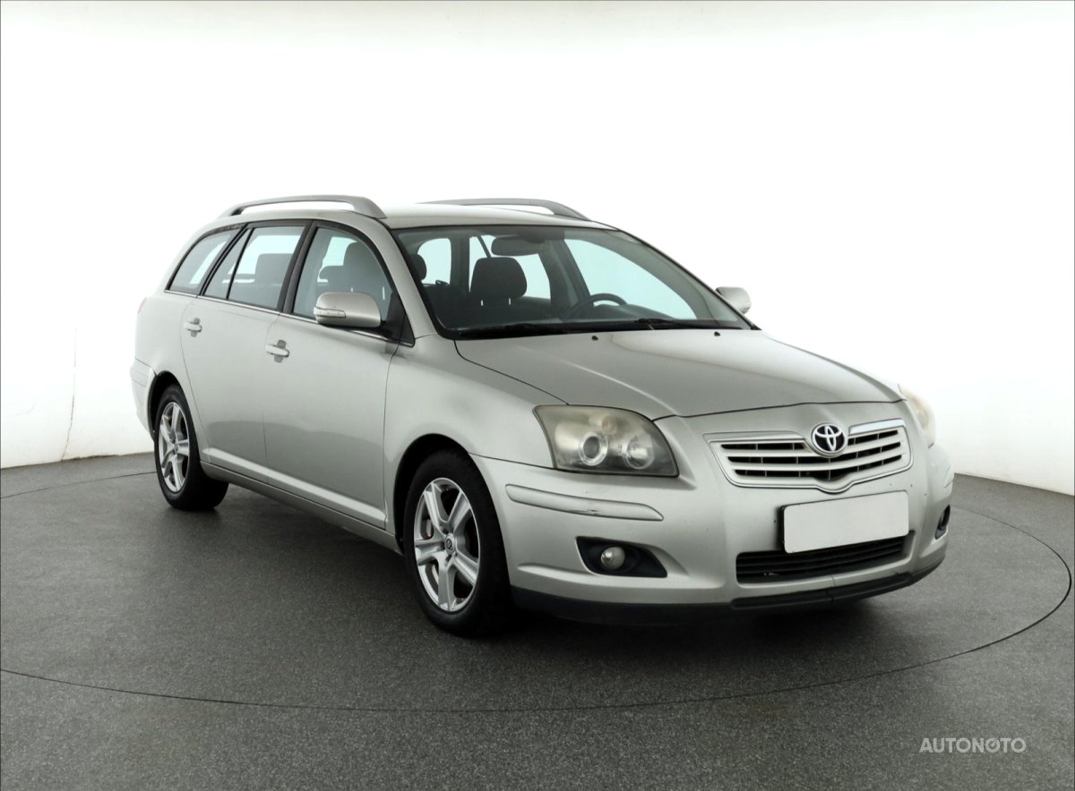 Toyota Avensis, 2008 - celkový pohled