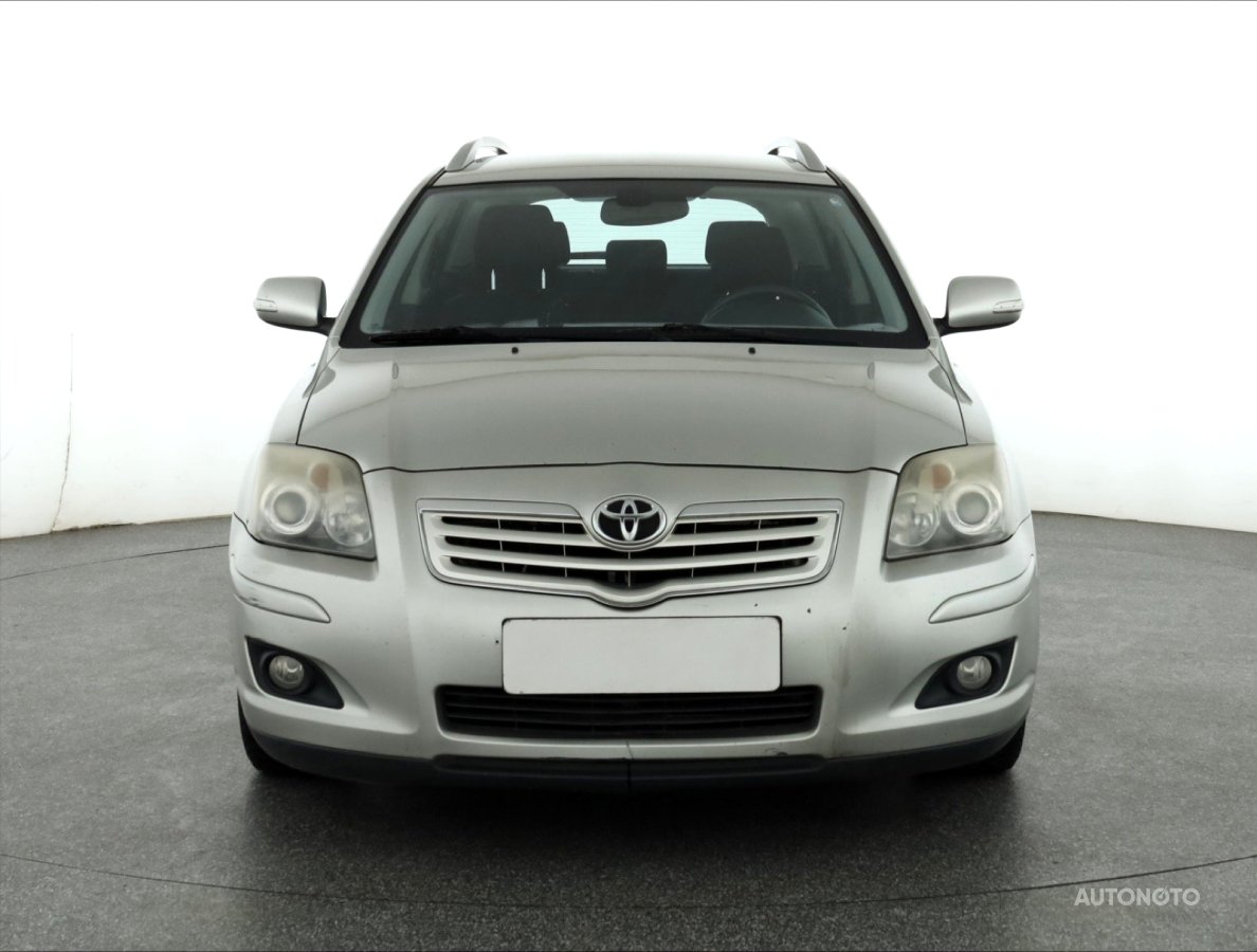 Toyota Avensis, 2008 - pohled č. 2