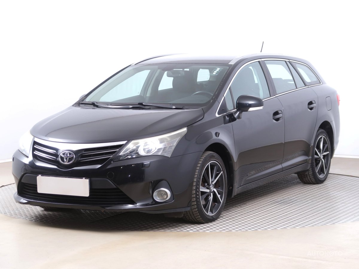 Toyota Avensis, 2012 - pohled č. 3