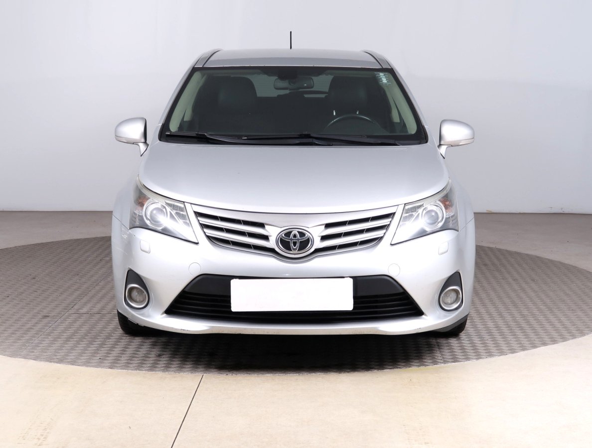 Toyota Avensis, 2012 - pohled č. 2