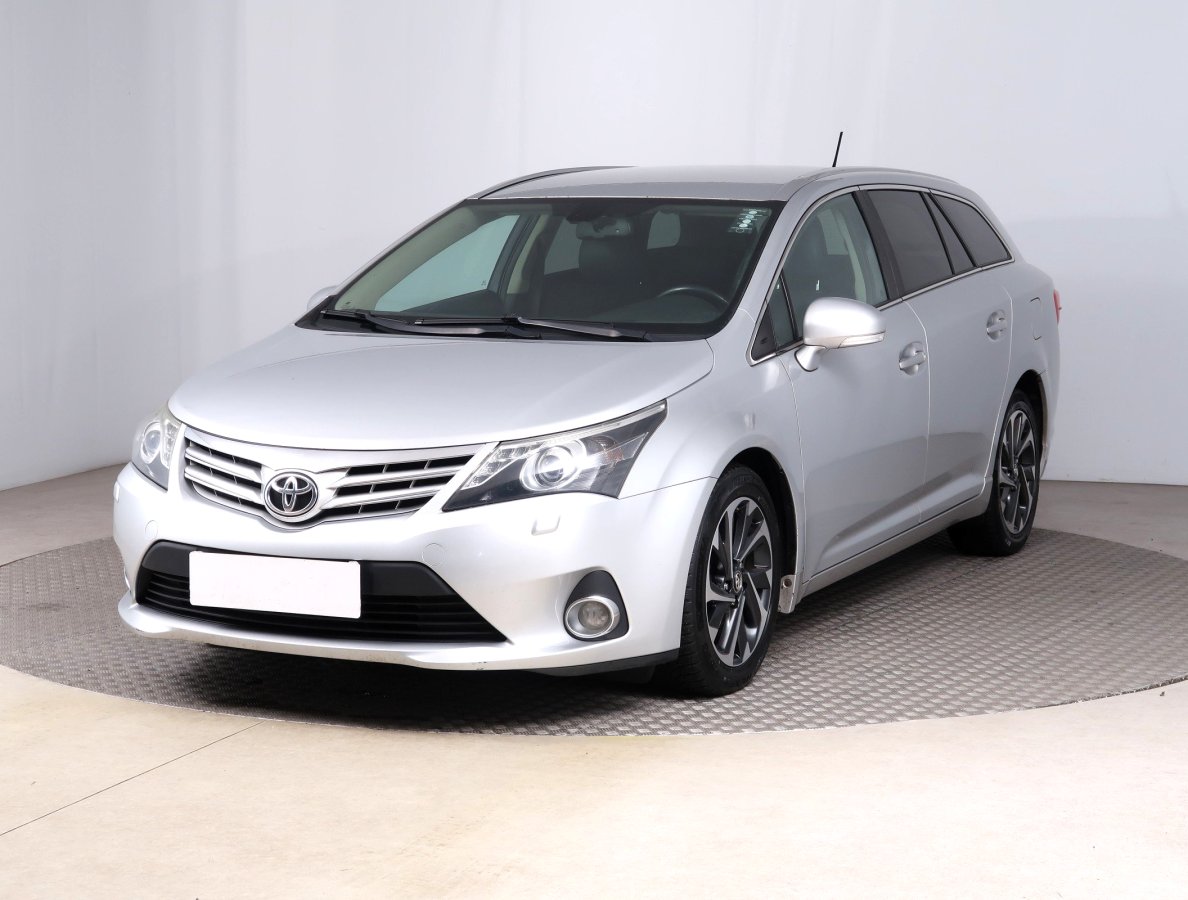 Toyota Avensis, 2012 - pohled č. 3