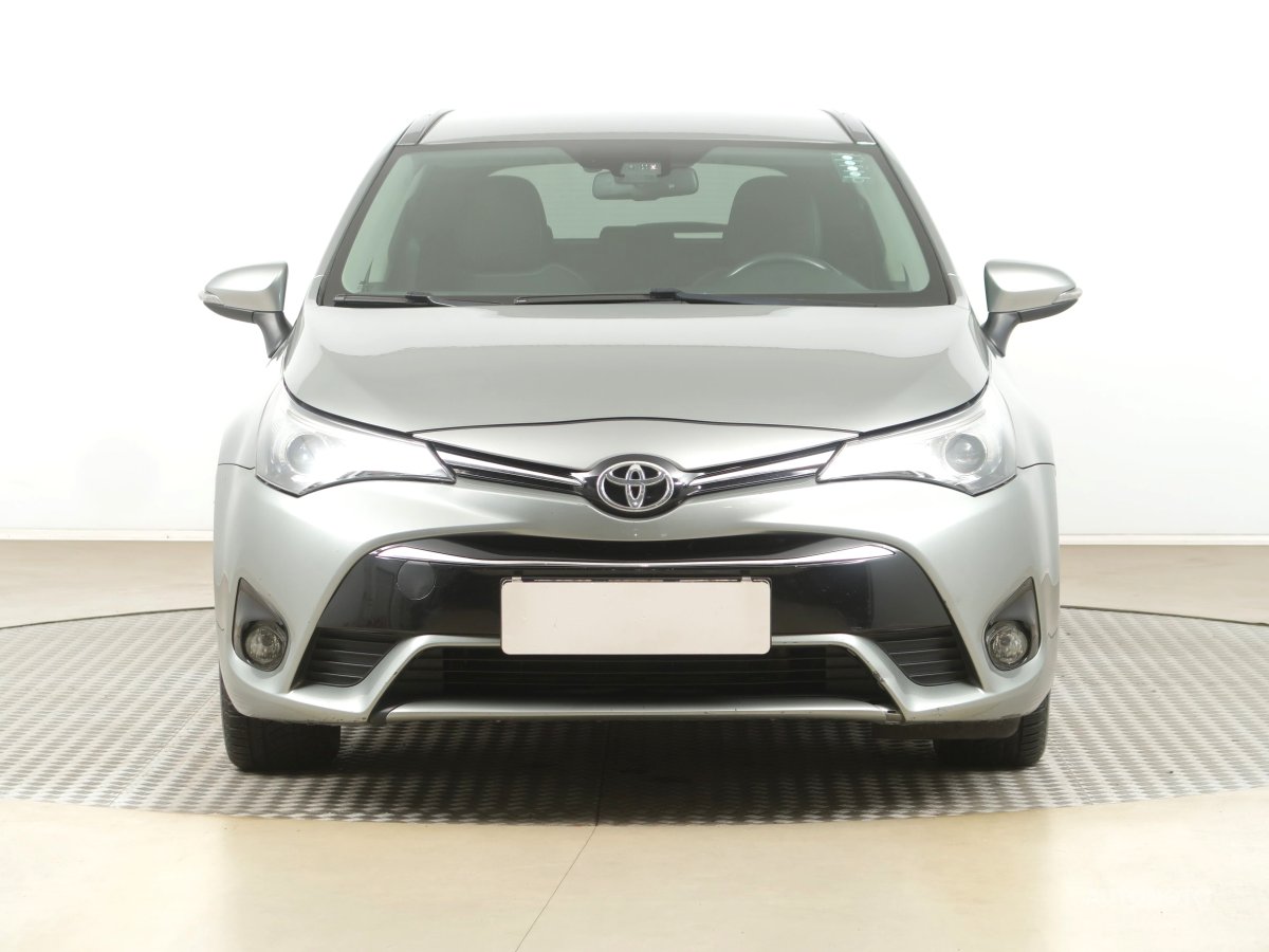 Toyota Avensis, 2016 - pohled č. 2