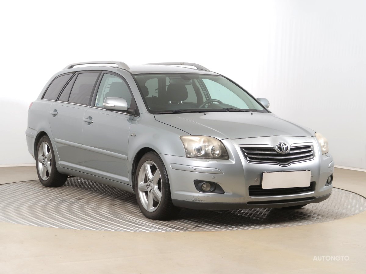 Toyota Avensis, 2008 - celkový pohled