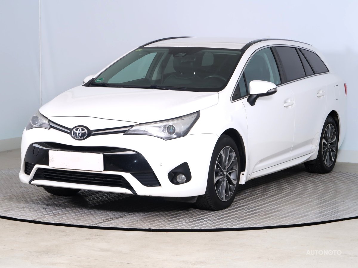 Toyota Avensis, 2017 - pohled č. 3