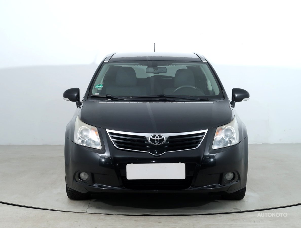 Toyota Avensis, 2010 - pohled č. 2