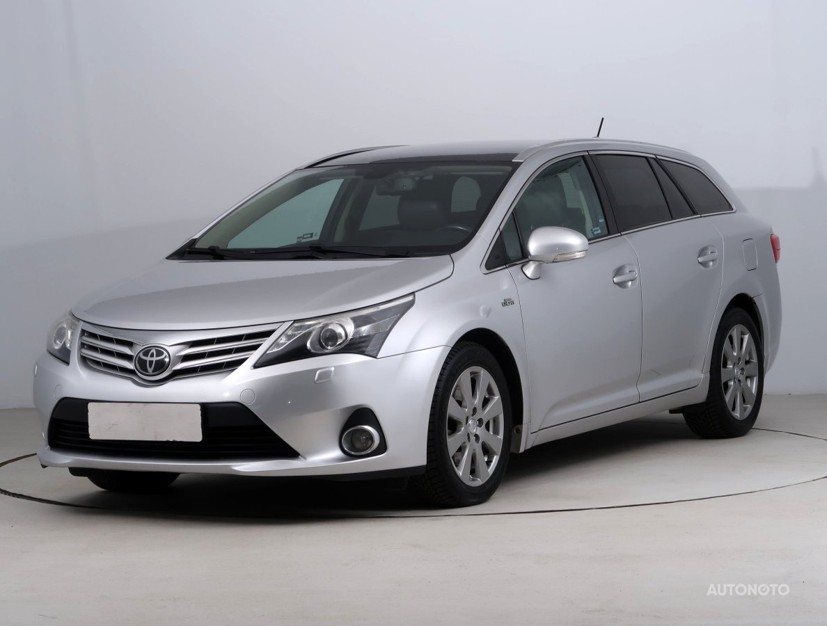 Toyota Avensis, 2012 - pohled č. 3