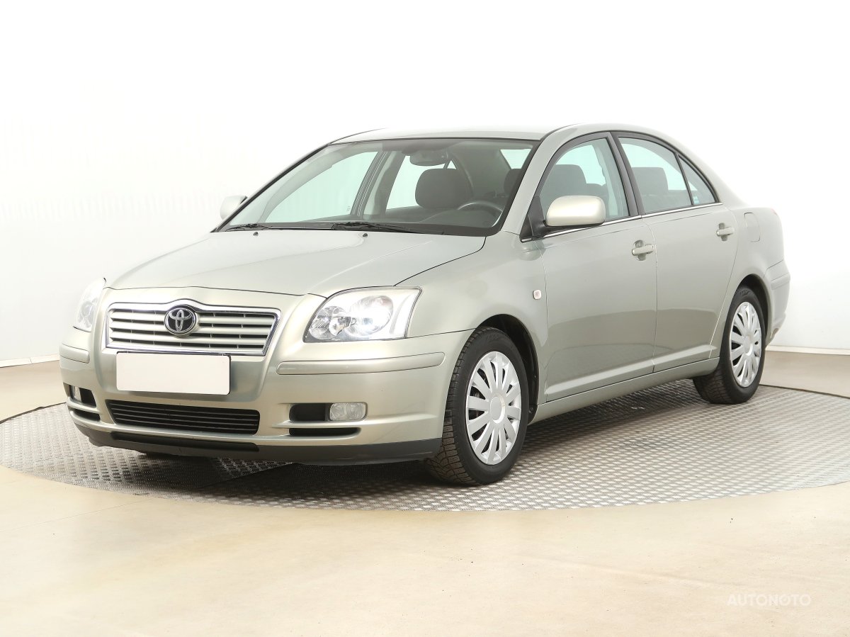 Toyota Avensis, 2004 - pohled č. 3