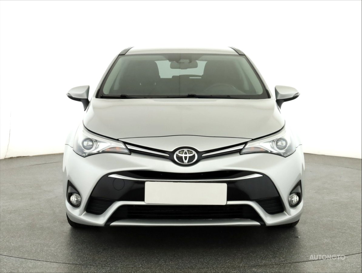 Toyota Avensis, 2017 - pohled č. 2