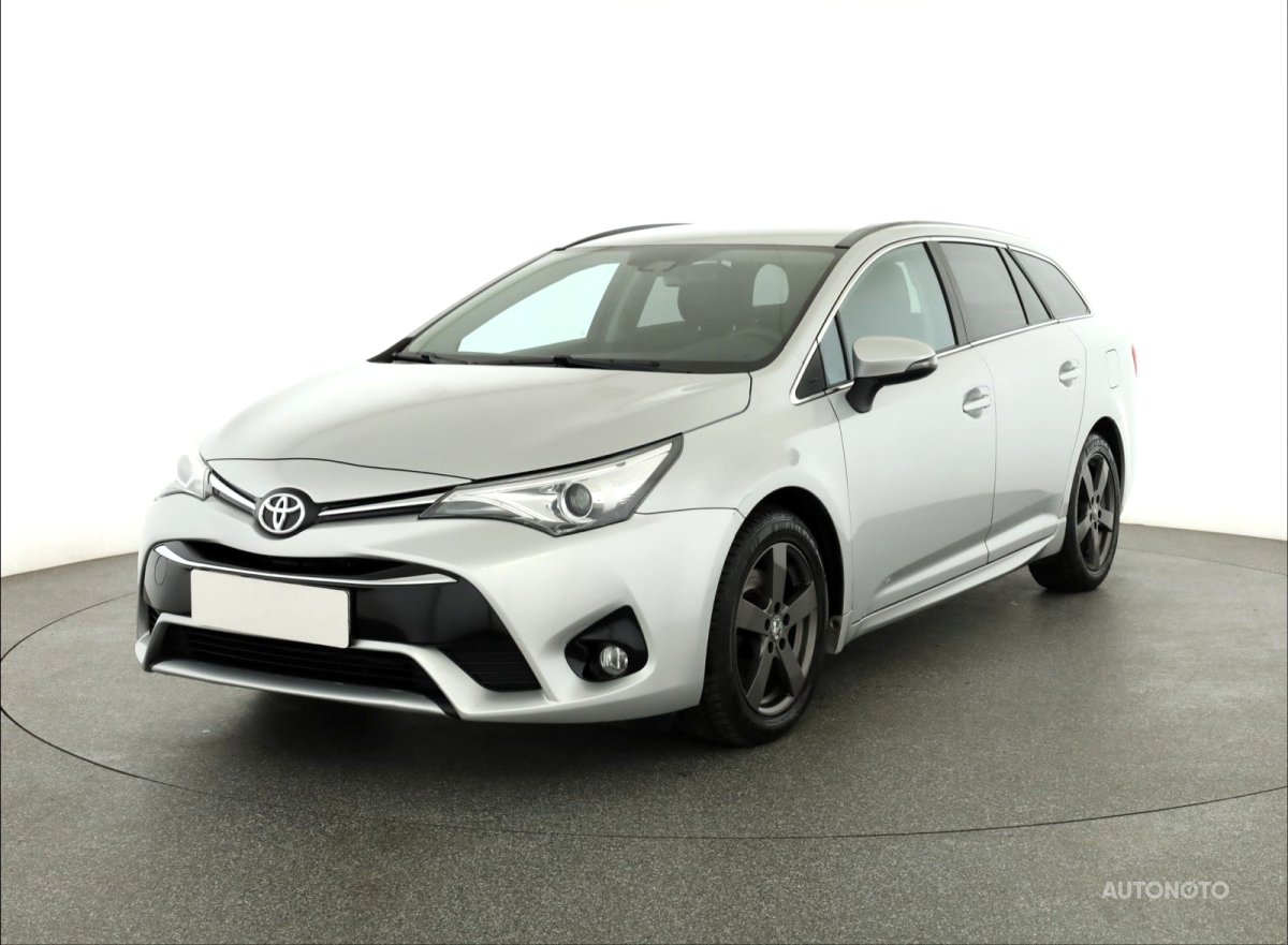 Toyota Avensis, 2017 - pohled č. 3