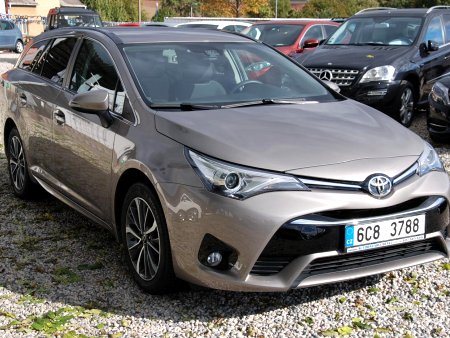 Toyota Avensis, 2016 - pohled č. 2