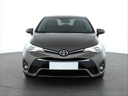 Toyota Avensis, 2019 - pohled č. 2