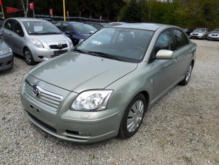 Toyota Avensis 1.8 i
