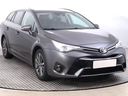 Toyota Avensis, 2015