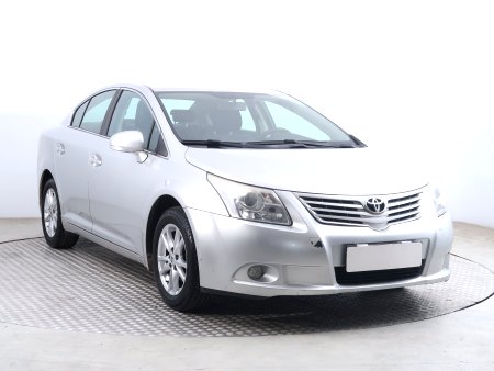 Toyota Avensis, 2011