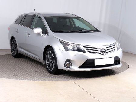 Toyota Avensis, 2012