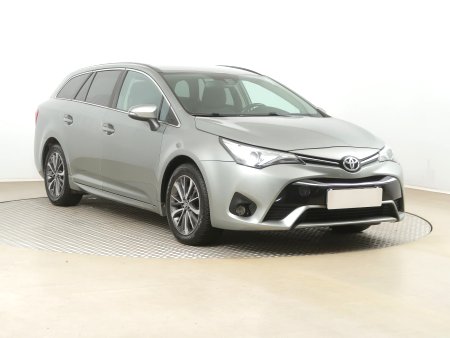 Toyota Avensis, 2016