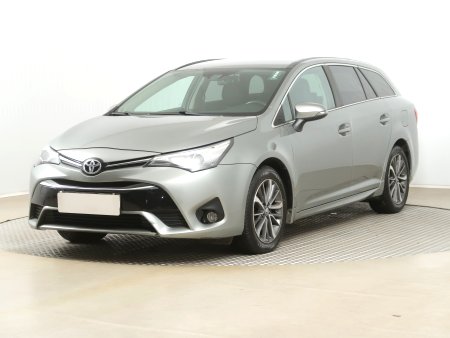 Toyota Avensis, 2016 - pohled č. 3
