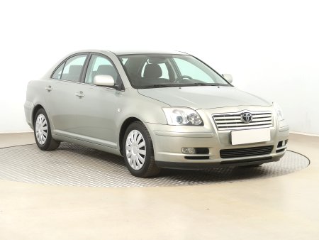 Toyota Avensis, 2004