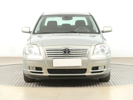 Toyota Avensis, 2004 - pohled č. 2