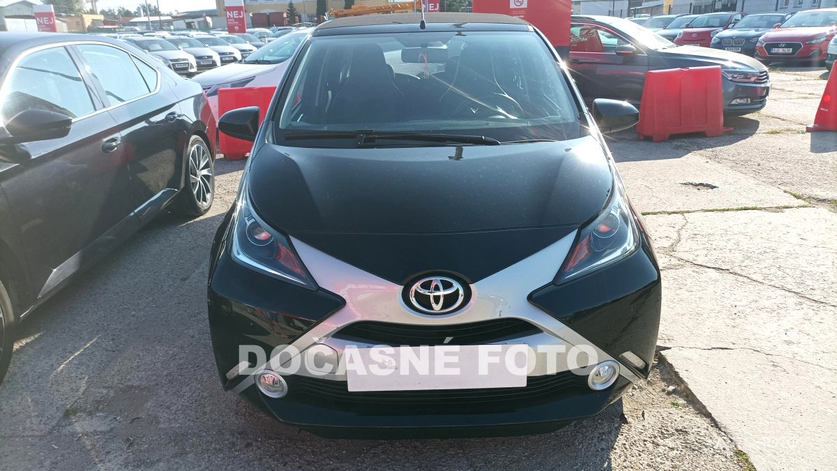 Toyota Aygo, 2017 - pohled č. 2