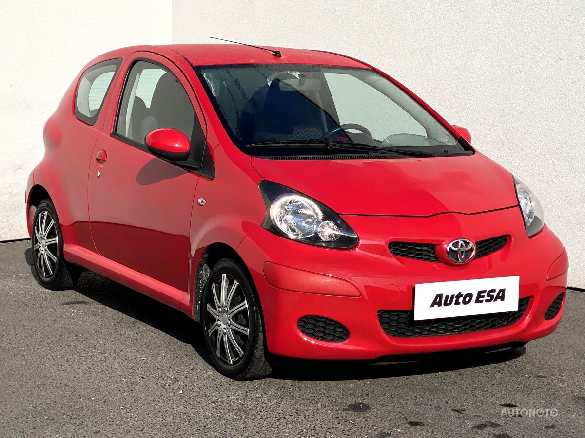 Toyota Aygo, 2012 - celkový pohled