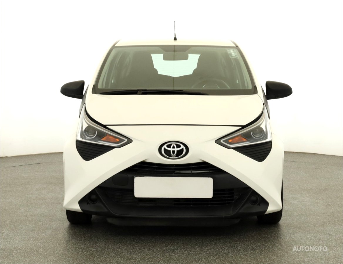 Toyota Aygo, 2021 - pohled č. 2
