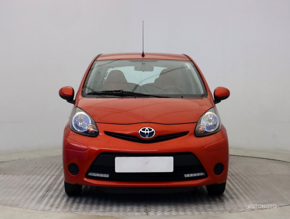 Toyota Aygo, 2012 - pohled č. 2