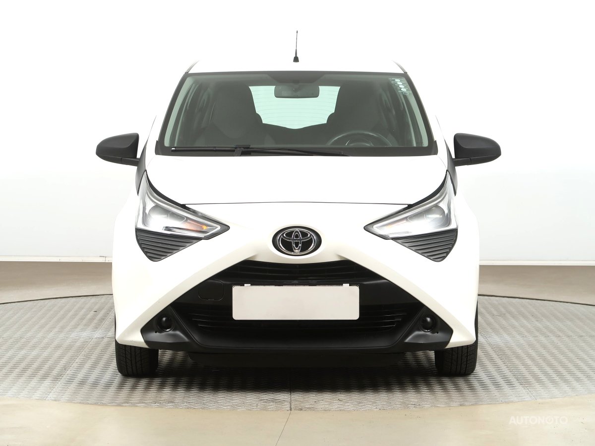 Toyota Aygo, 2021 - pohled č. 2