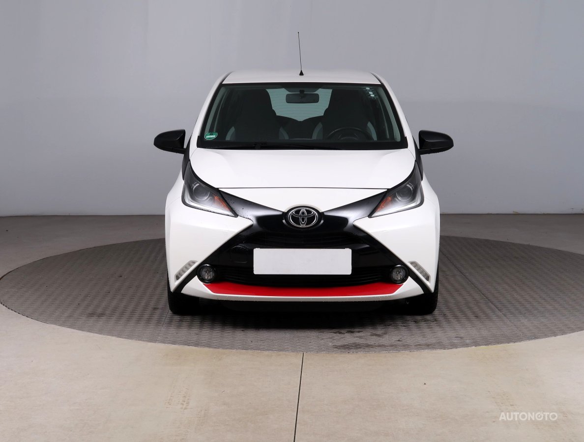 Toyota Aygo, 2017 - pohled č. 2