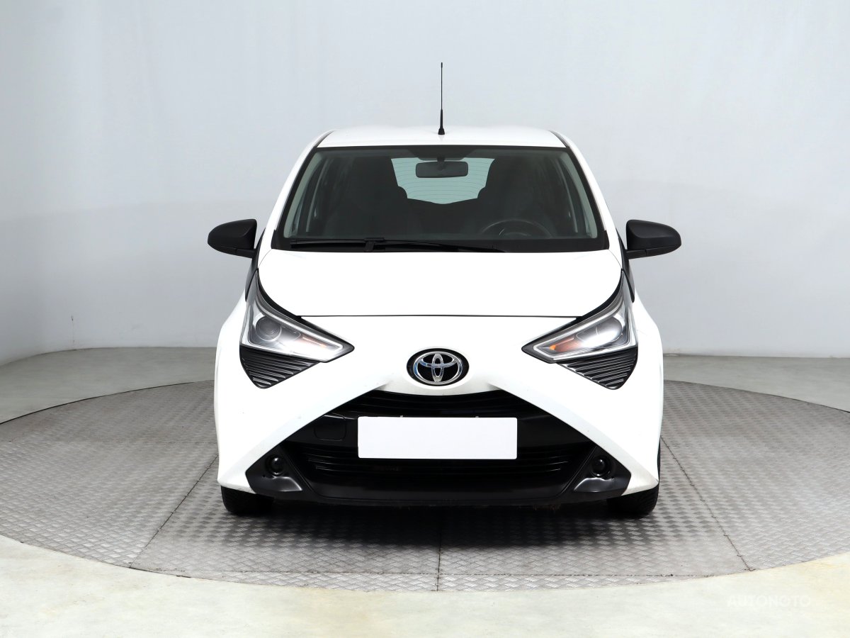 Toyota Aygo, 2021 - pohled č. 2