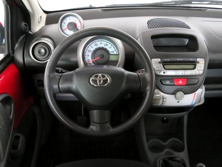 Toyota Aygo, 2006 - pohled č. 9