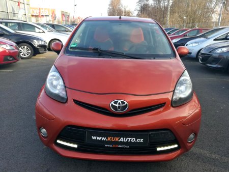 Toyota Aygo, 2012 - pohled č. 2