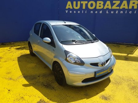 Toyota Aygo, 2006 - pohled č. 3