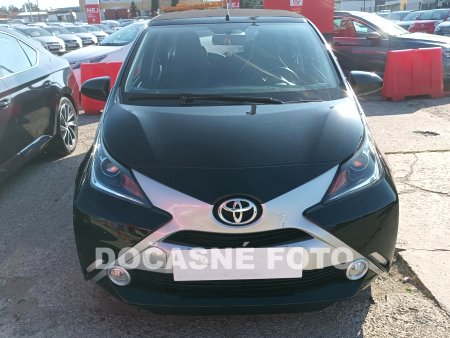 Toyota Aygo, 2017 - pohled č. 2