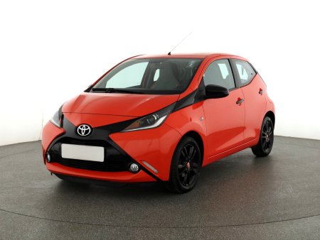 Toyota Aygo, 2015 - pohled č. 3