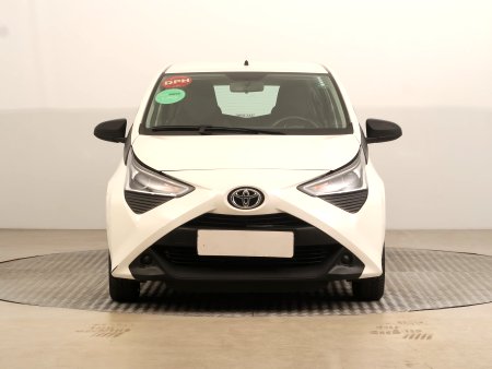 Toyota Aygo, 2021 - pohled č. 2