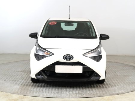 Toyota Aygo, 2021 - pohled č. 2