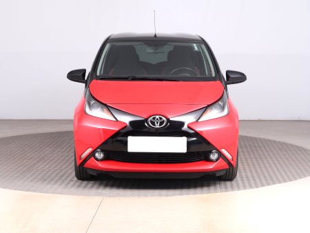 Toyota Aygo, 2018 - pohled č. 2