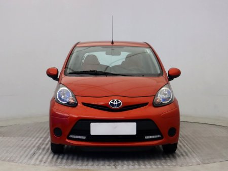 Toyota Aygo, 2012 - pohled č. 2