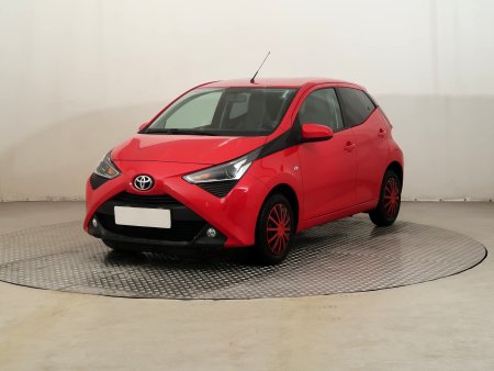 Toyota Aygo, 2021 - pohled č. 3