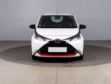 Toyota Aygo, 2017 - pohled č. 2