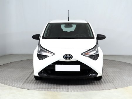 Toyota Aygo, 2021 - pohled č. 2
